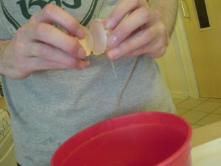 Breaking eggs
